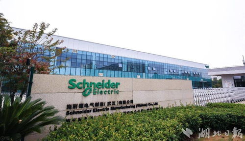 施耐德电气首次亮相光博会，携手埃克伦斯电气助力全球千企减碳50%